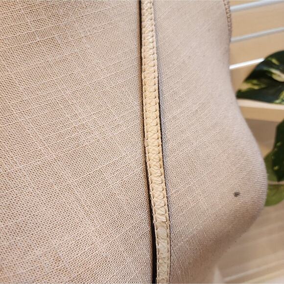 GIVENCHY CREAM DEERSKIN CRINKLE LEATHER PURSE - Picture 7 of 15